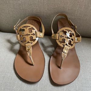 Tory Burch Miller Sandal Kitten Heel Size 7.5